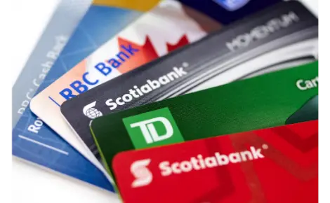 معرفی کارتهای اعتباری در کانادا که برای سفر مناسب هستند